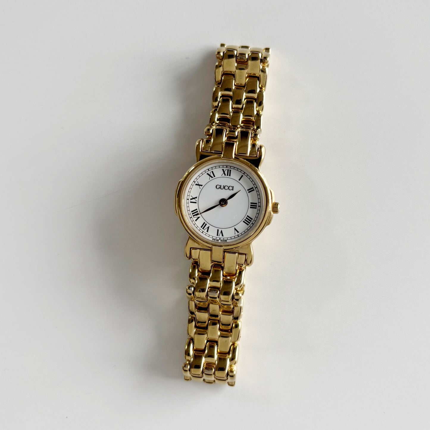 Gucci 1990s Round Dial Gold Plated Watch