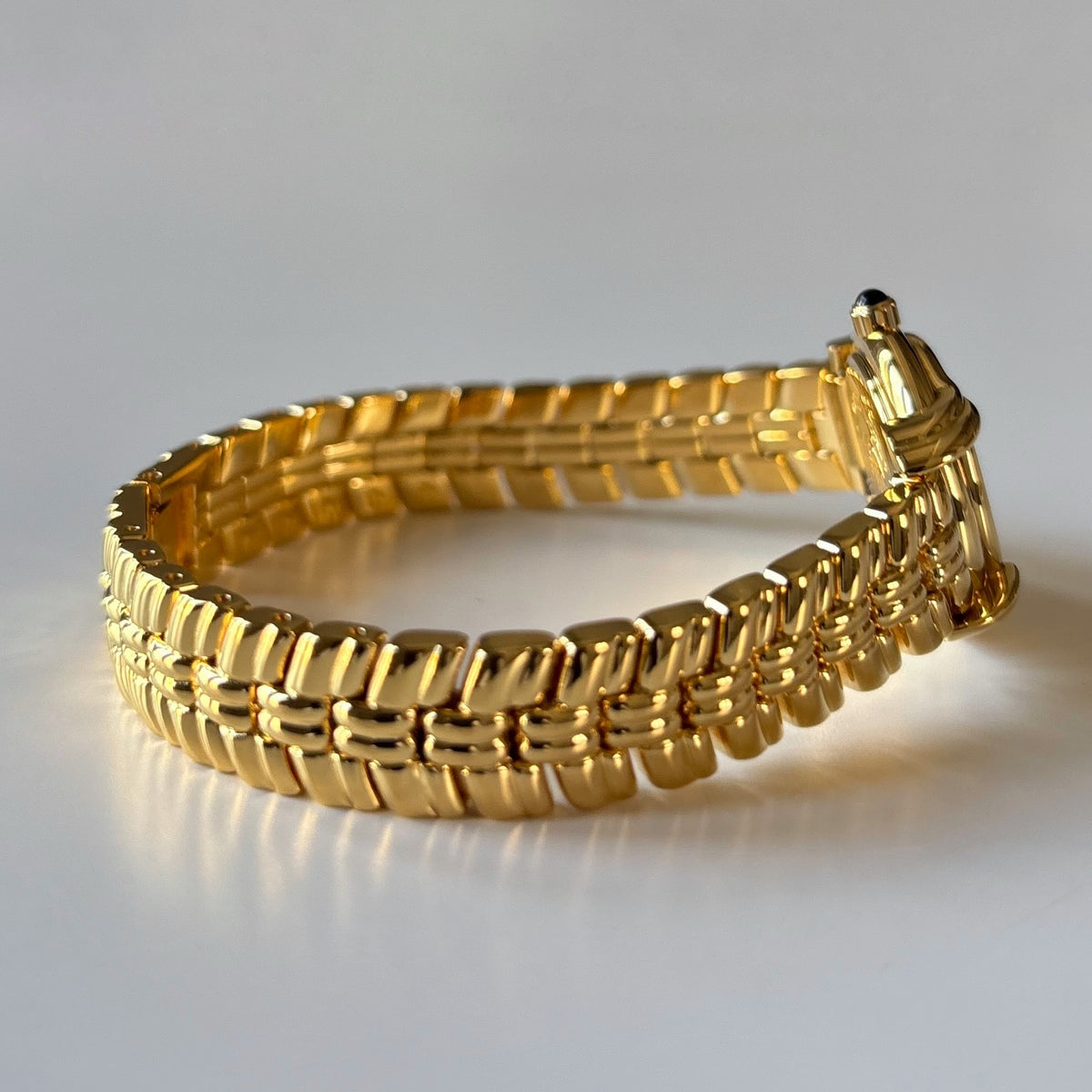 Fendi 1990s Round Dial Gold Plated Watch