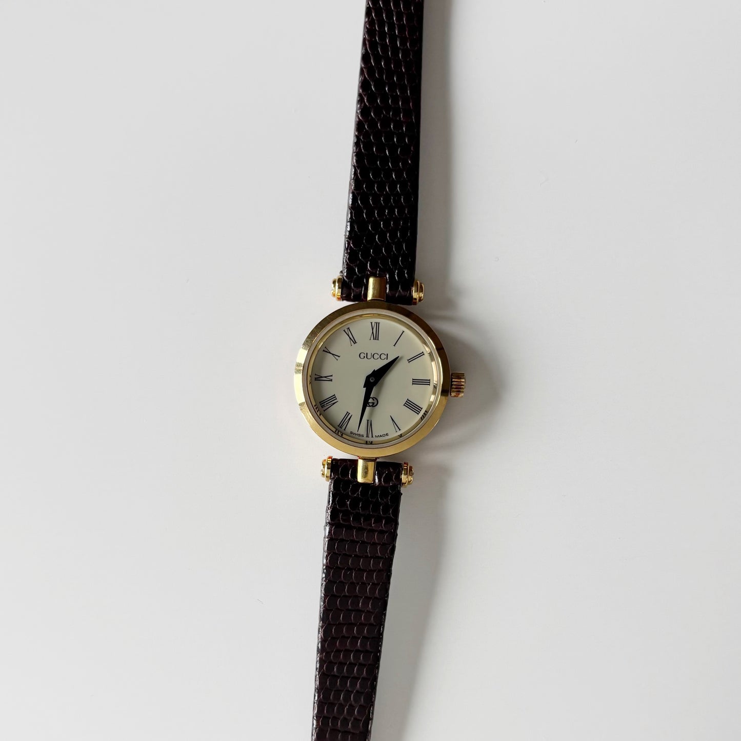 Gucci 1990s Sherry Round Dial Gold Plated Watch