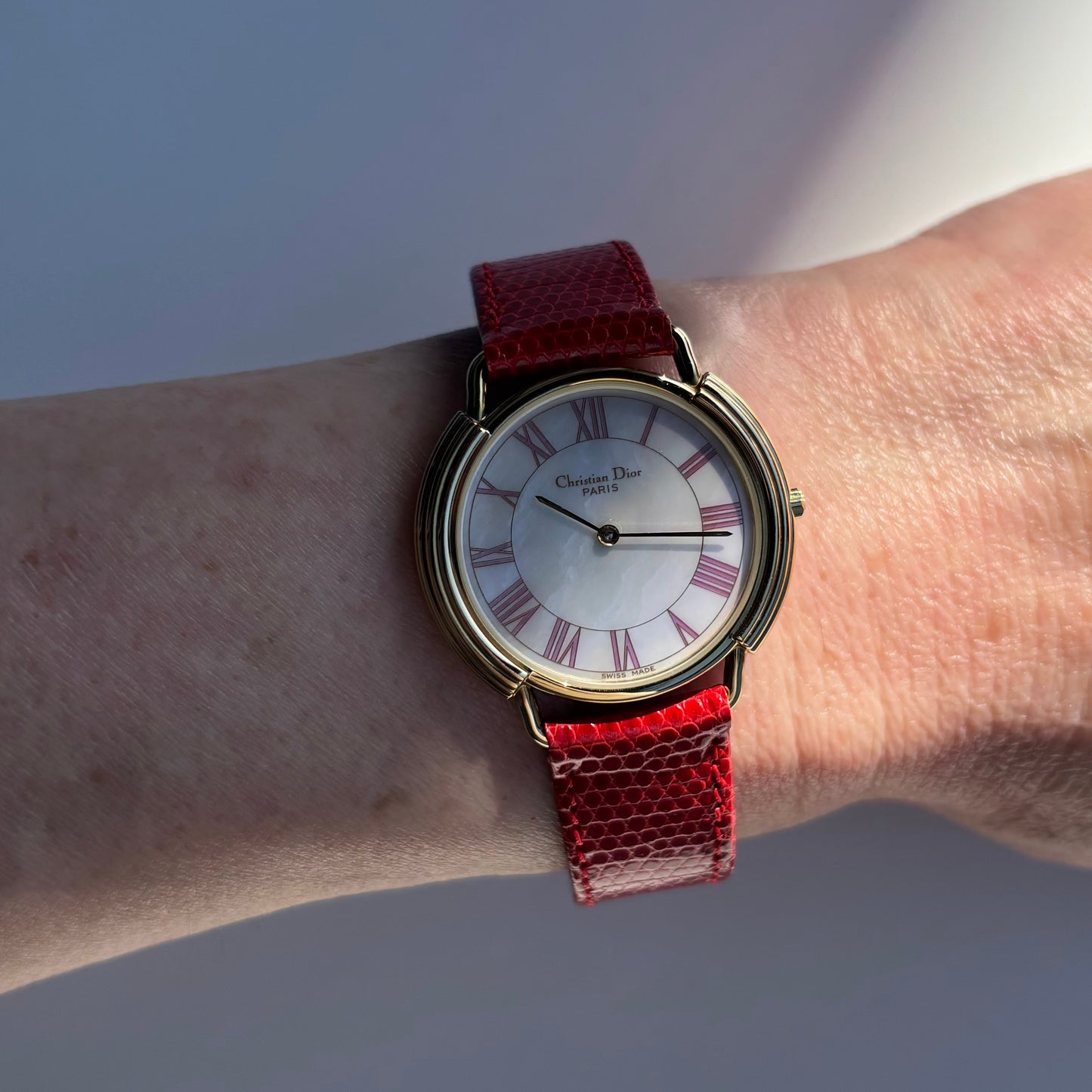 Dior 1990s Seashell Dial Round Gold Plated Watch (Large)