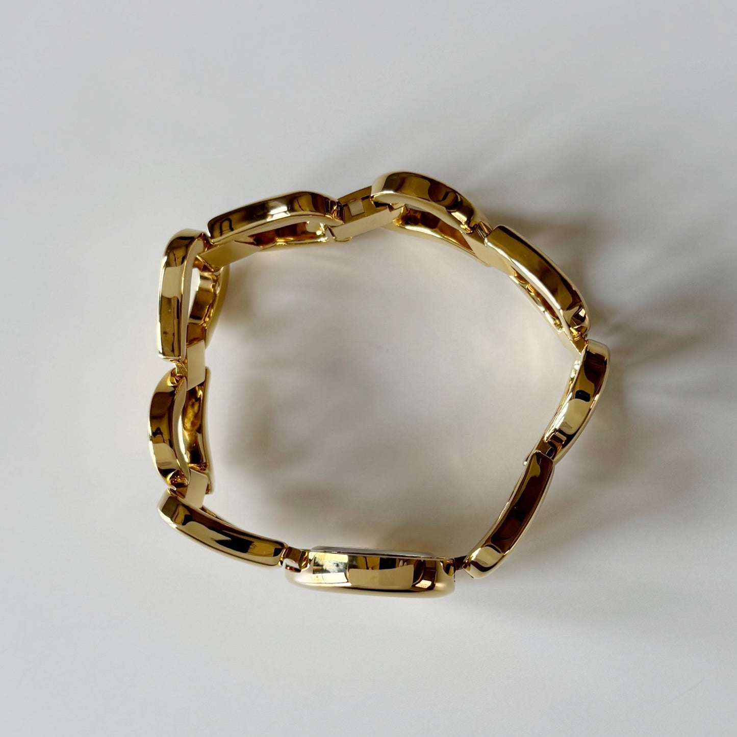 Yves Saint Laurent 1990s Heart Shaped Dial Band Gold Plated Watch (8/1)