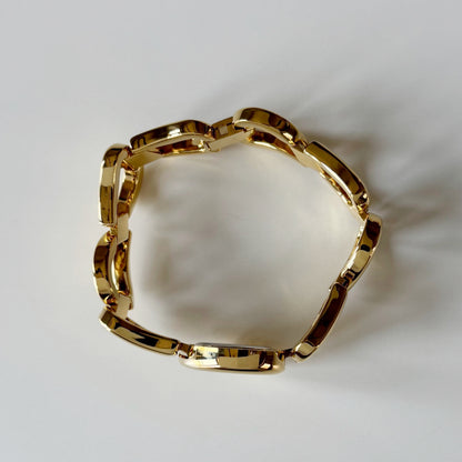 Yves Saint Laurent 1990s Heart Shaped Dial Band Gold Plated Watch (8/1)