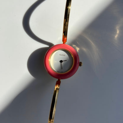 Gucci 1990s Interchangeable Bezel Gold Plated Bangle Watch with 12 bezels, case