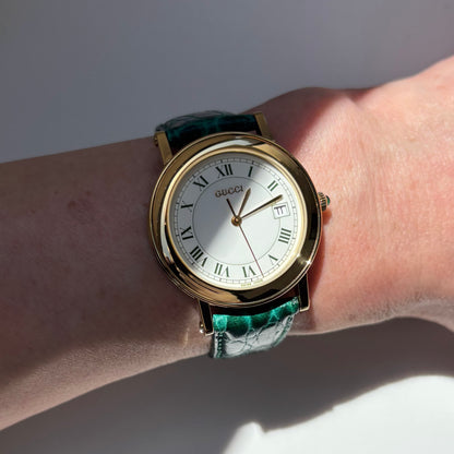 Gucci 1990s Date Round Dial Gold Plated Watch (Large)