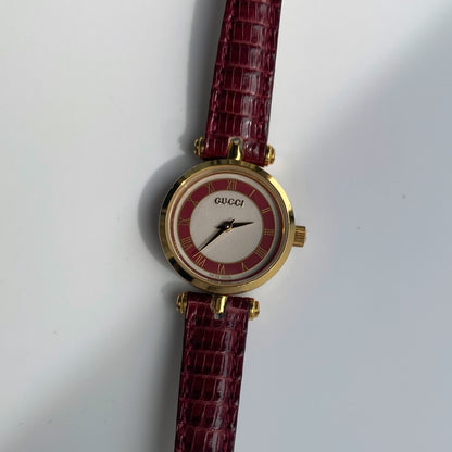 Gucci 1990s Round Dial Gold Plated Watch