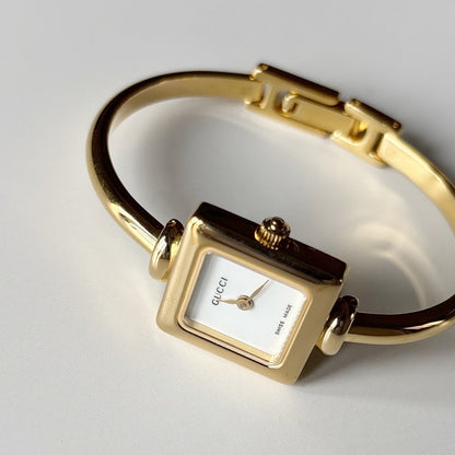 Gucci 1990s Square Dial Gold Plated Watch (Small)