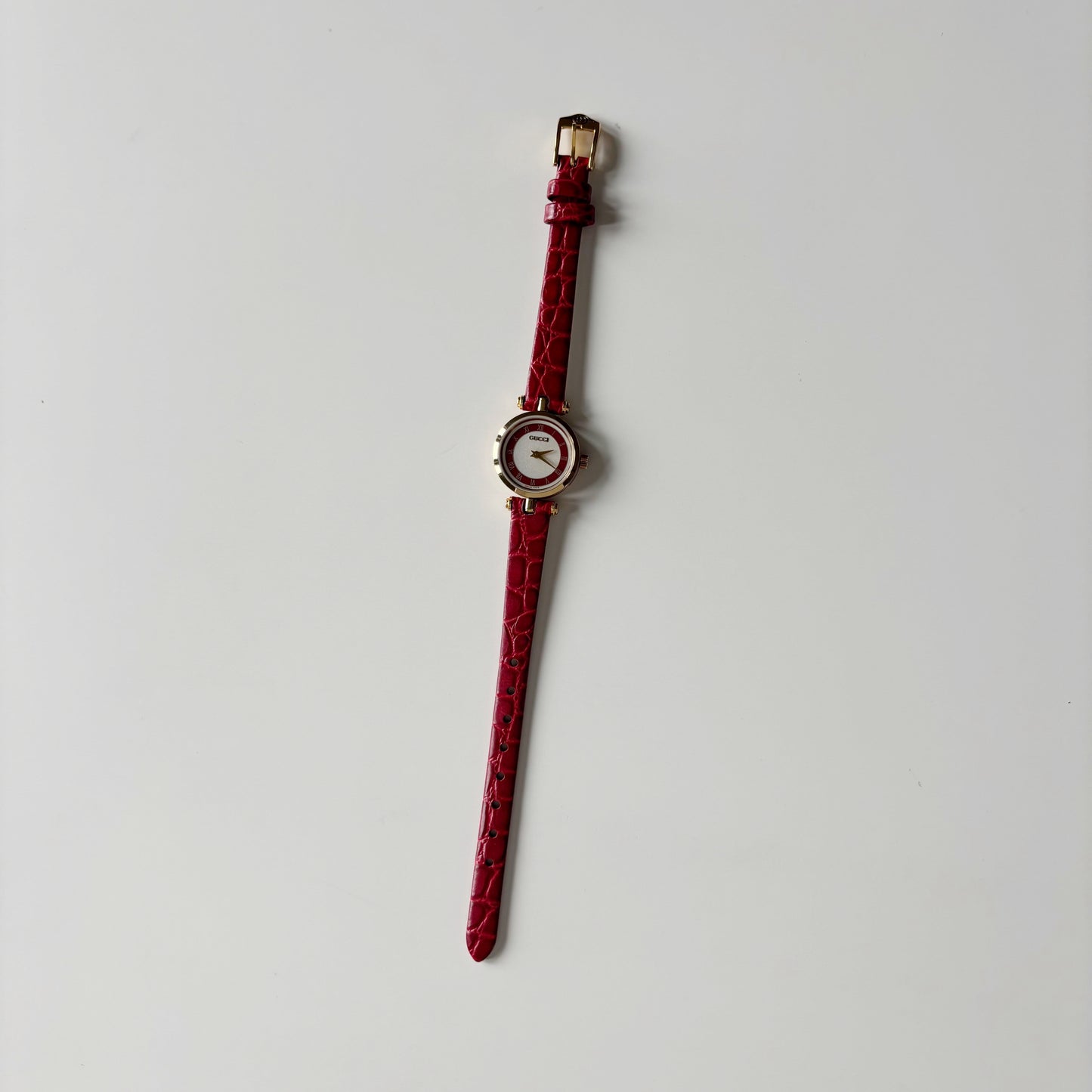 Gucci 1990s Red Round Dial Gold Plated Watch
