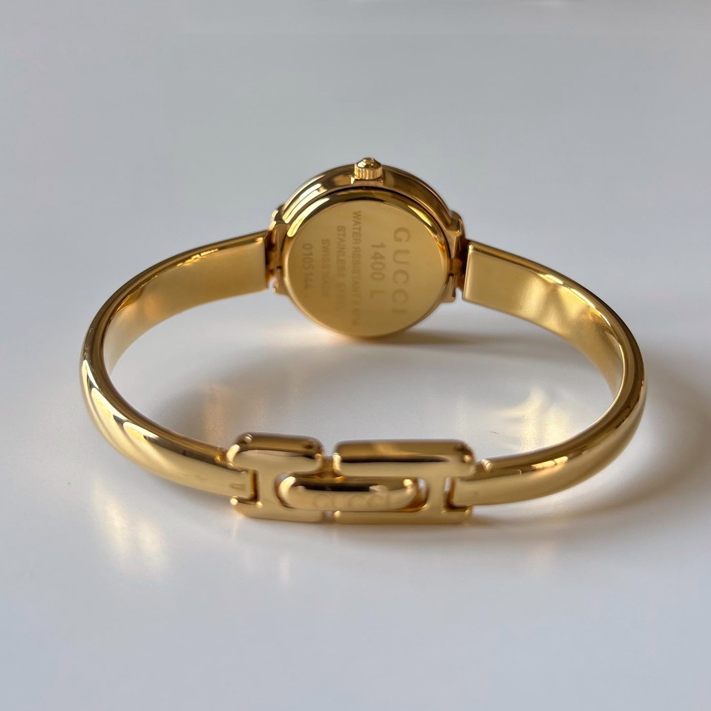 Gucci 1990s Round Dial Gold Plated Bangle Watch