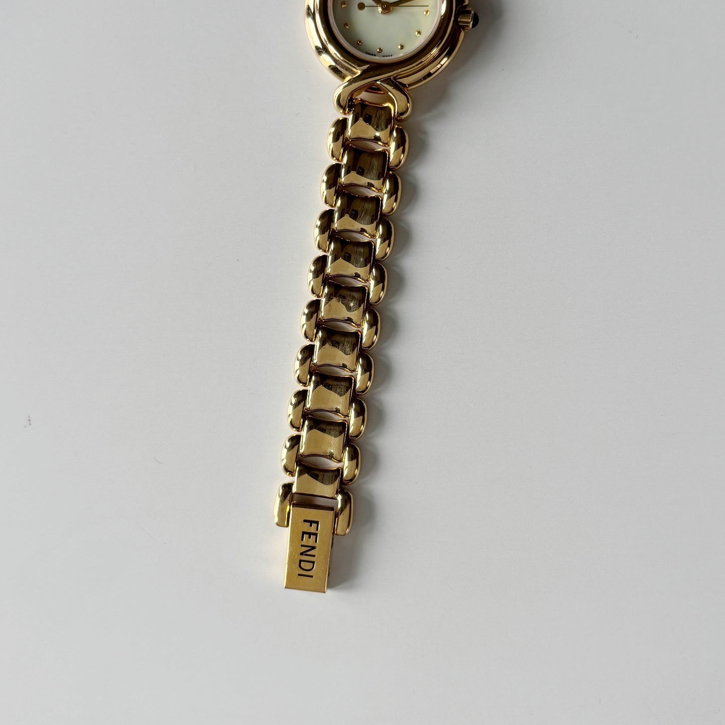 Fendi 1990s Seashell Round Dial Gold Plated Watch