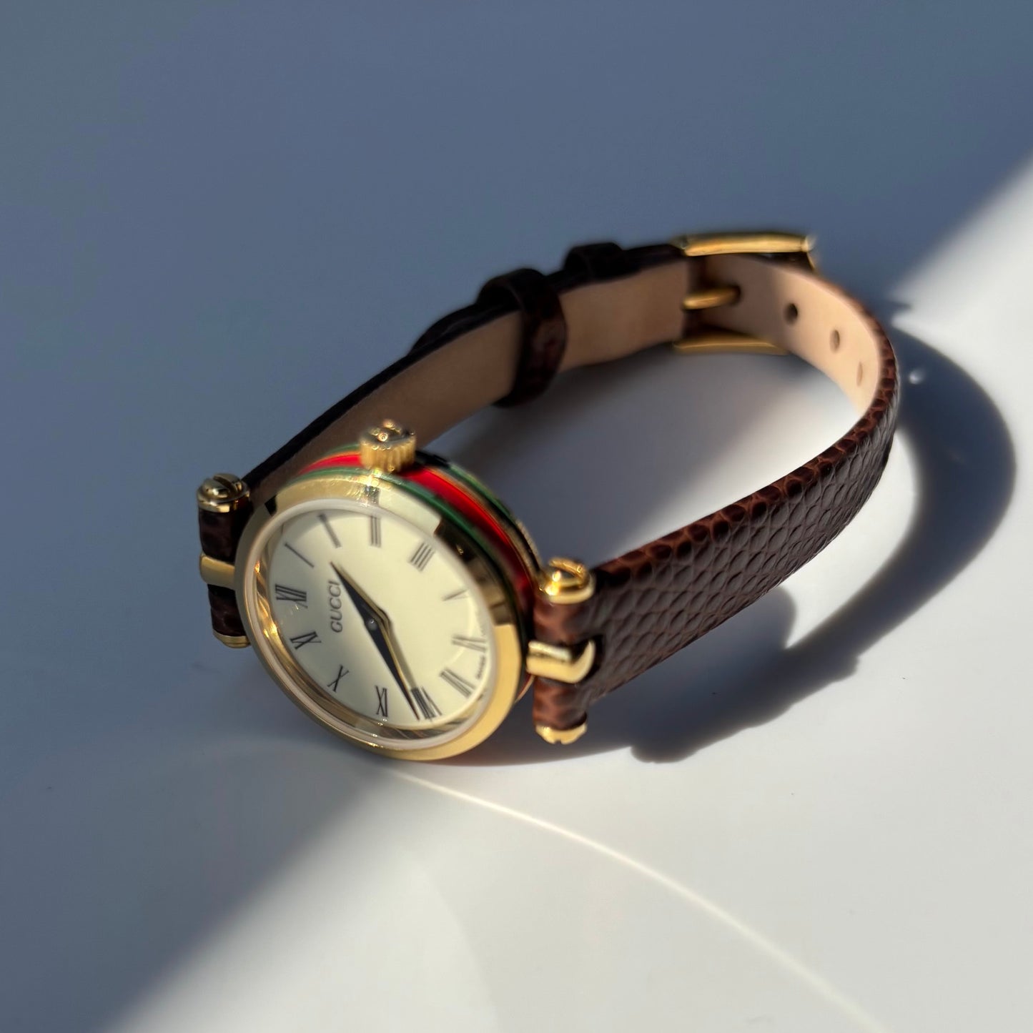 Gucci 1990s Round Dial Gold Plated Watch