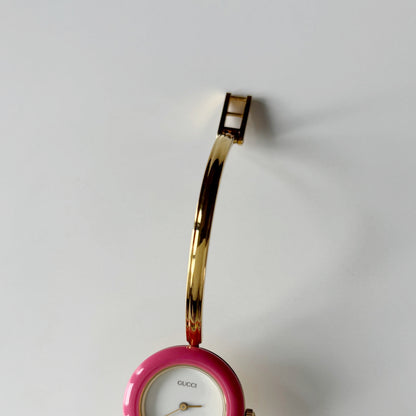 Gucci 1990s Interchangeable Bezel Gold Plated Bangle Watch with 12 bezels, case