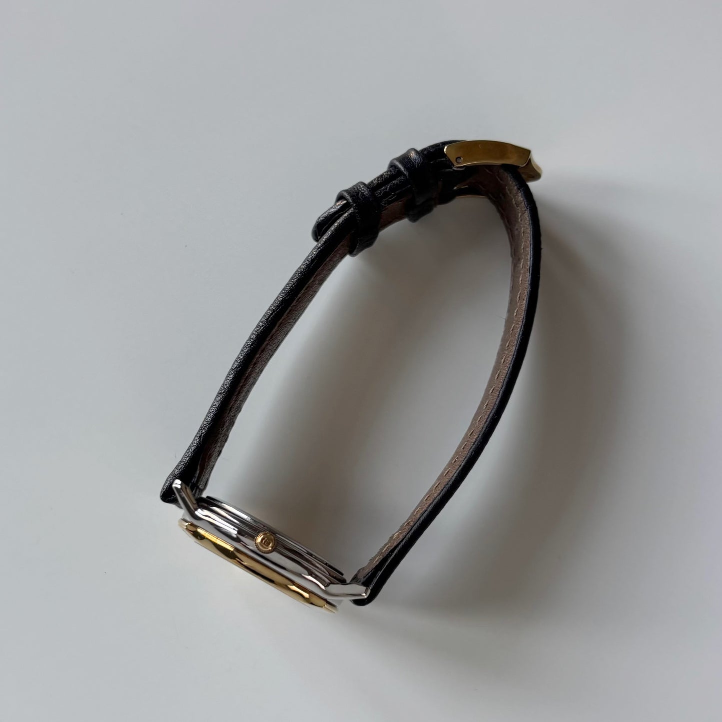 Gucci 1990s Date Black Round Dial Two Tone Watch