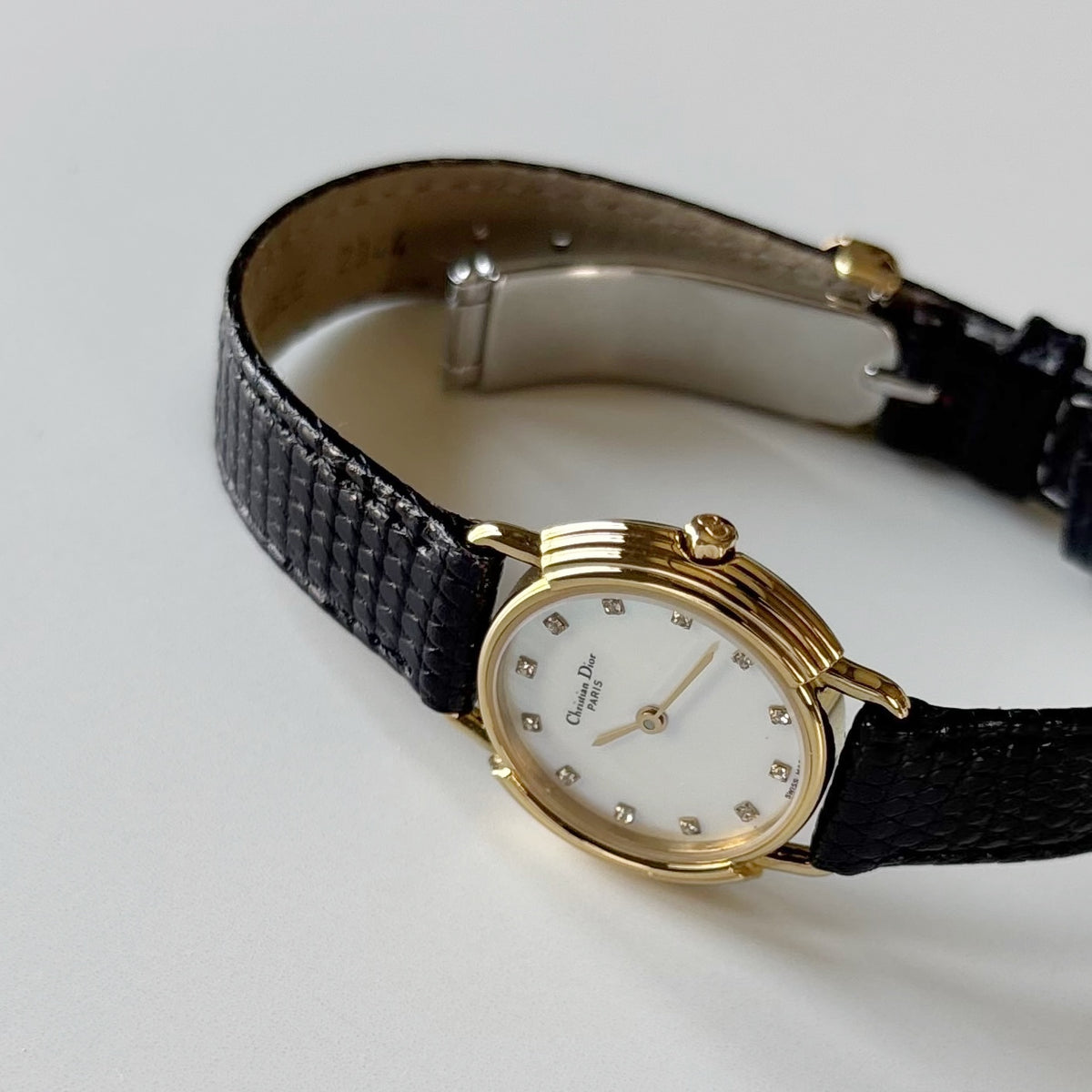 Dior 1990s Seashell Round Dial Gold Plated Watch