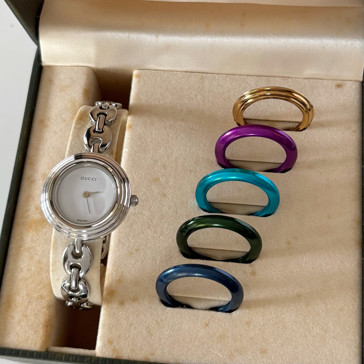 Gucci 1990s Interchangeable Bezel Stainless steel Silver Watch with 6 bezels, case (167mm)