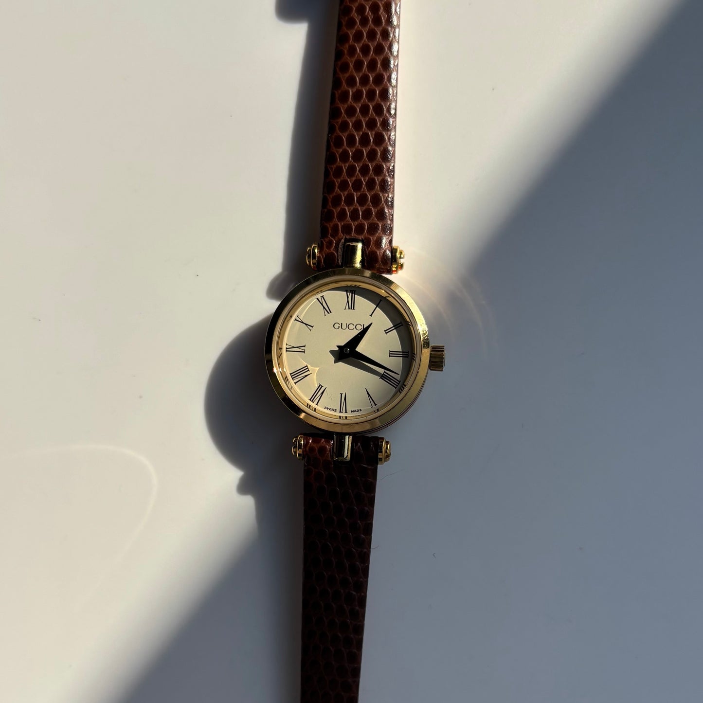 Gucci 1990s Round Dial Gold Plated Watch