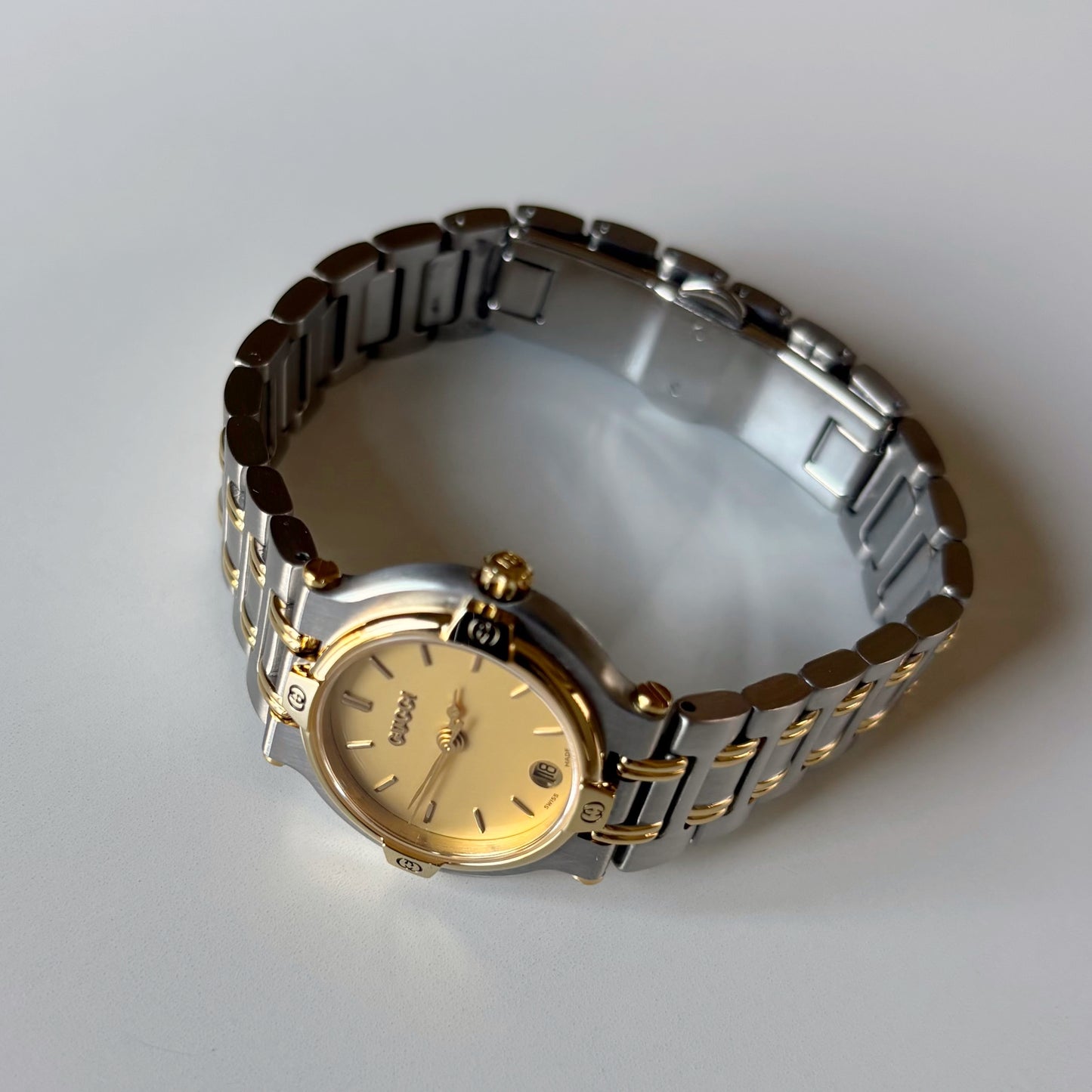 Gucci 1990s Date Gold Round Dial Two Tone Watch