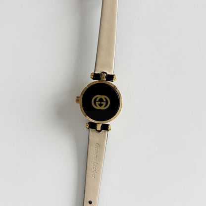 Gucci 1990s Sherry Round Dial Gold Plated Watch