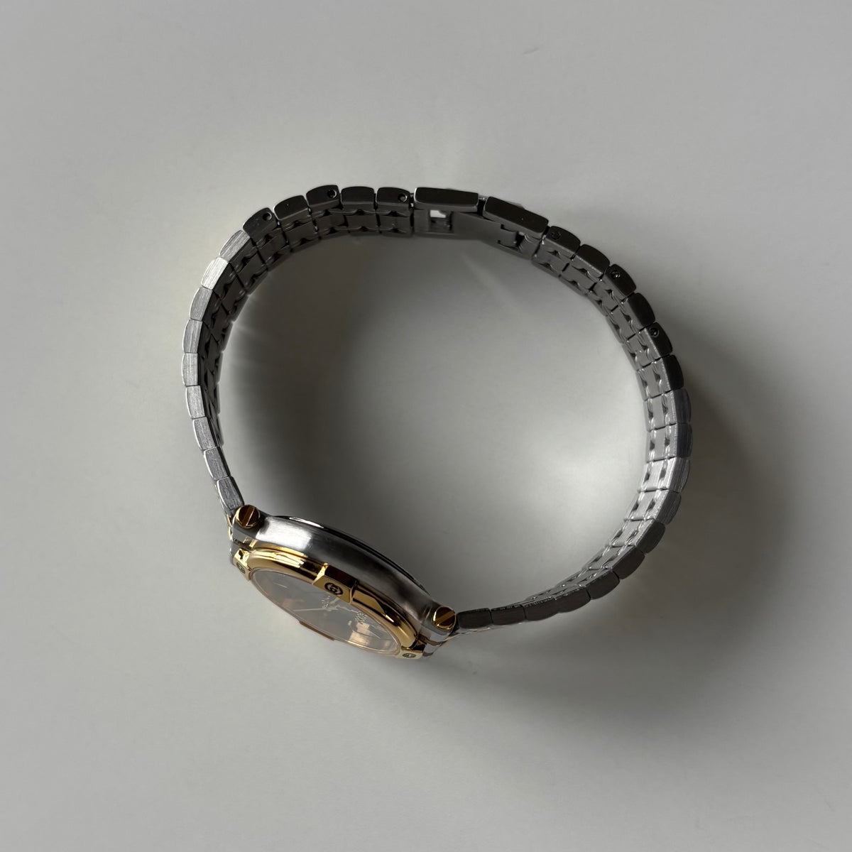 Gucci 1990s Date Black Round Dial Two-Tone Gold-Plated Watch