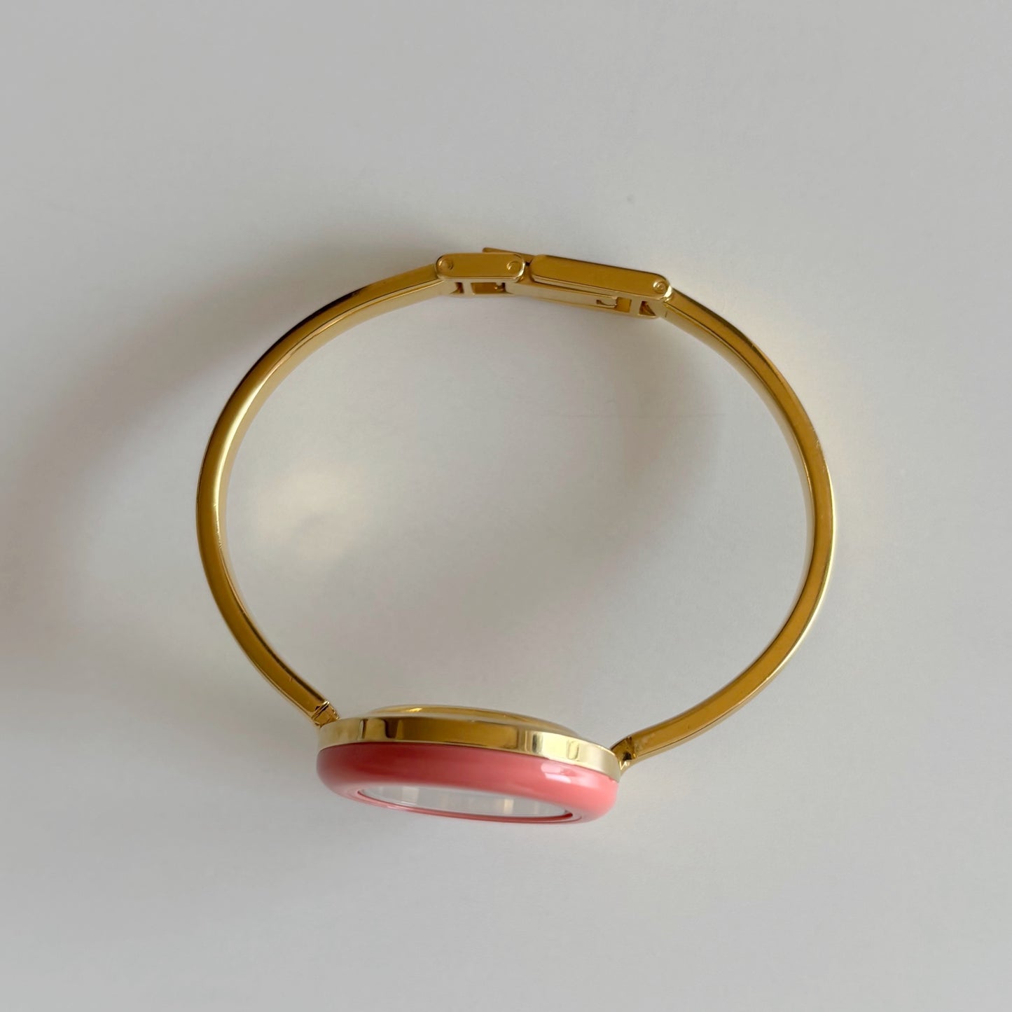 Gucci 1990s Interchangeable Bezel Gold Plated Bangle Watch with 12 bezels, case (Small)