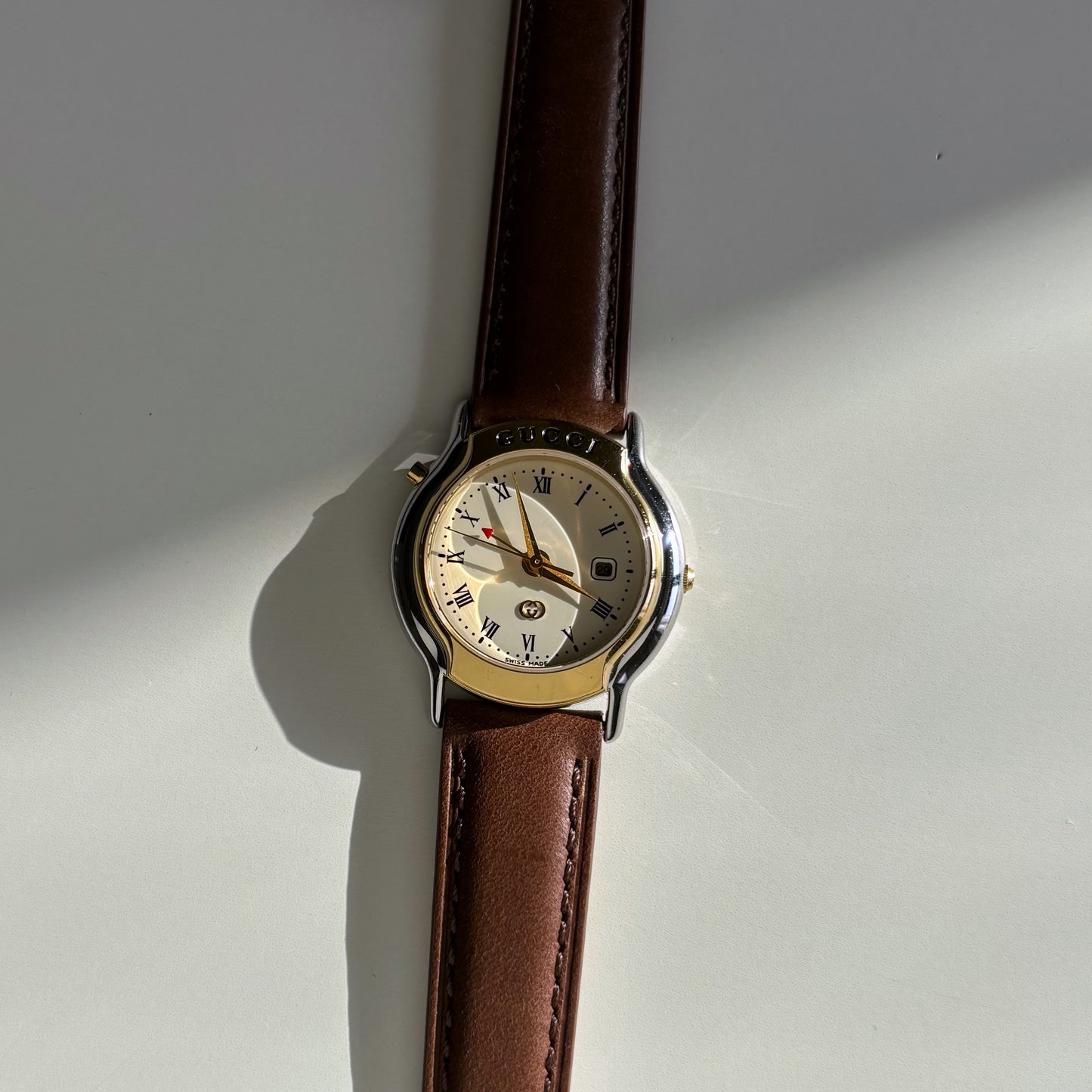 Gucci 1990s Date Round Dial Two Tone Watch (Large)