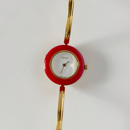 Gucci 1990s Interchangeable Bezel Gold Plated Bangle Watch with 12 bezels, case (Small)