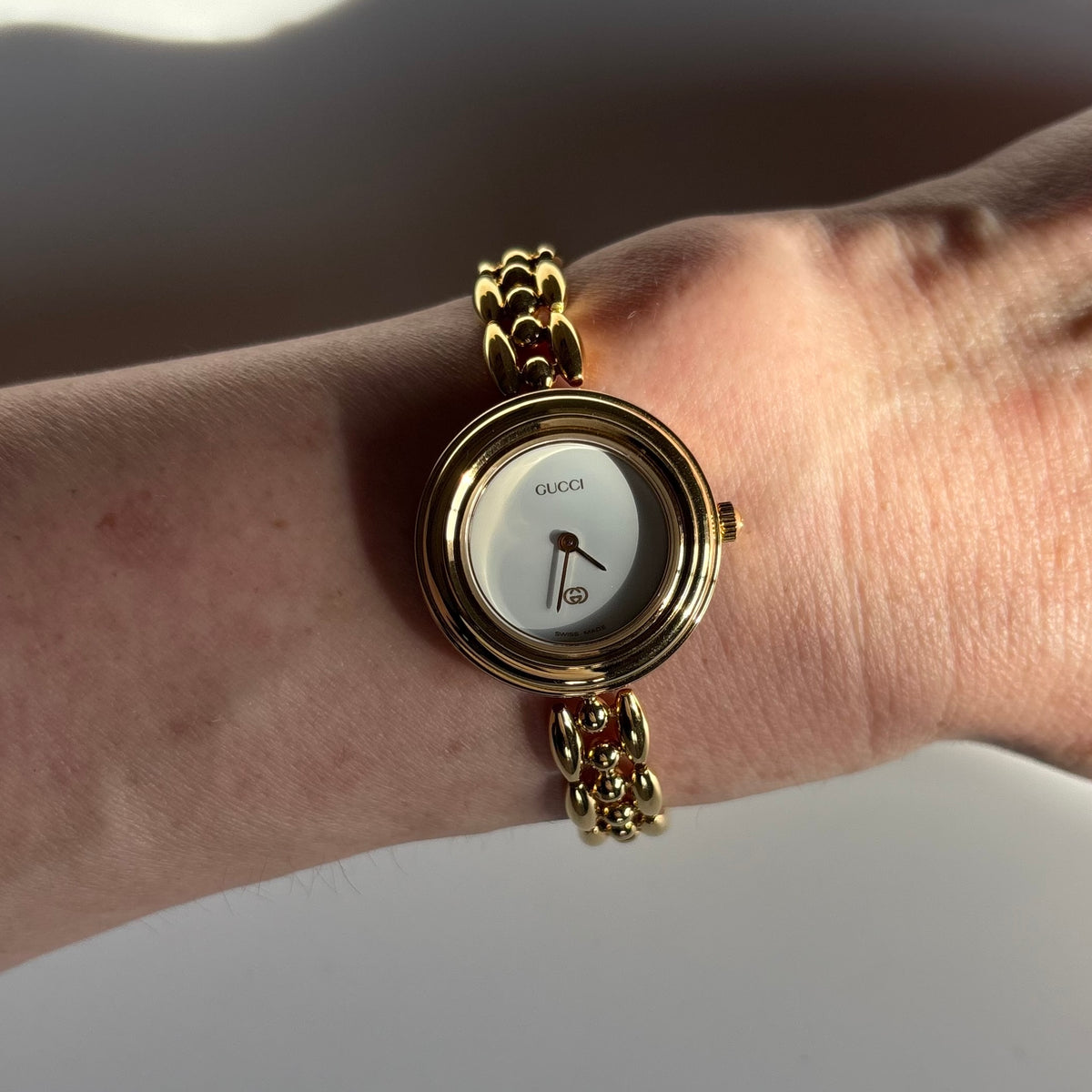 Gucci 1990s Interchangeable Bezel Gold Plated Rice Chain Watch with 6 bezels, case (160mm)