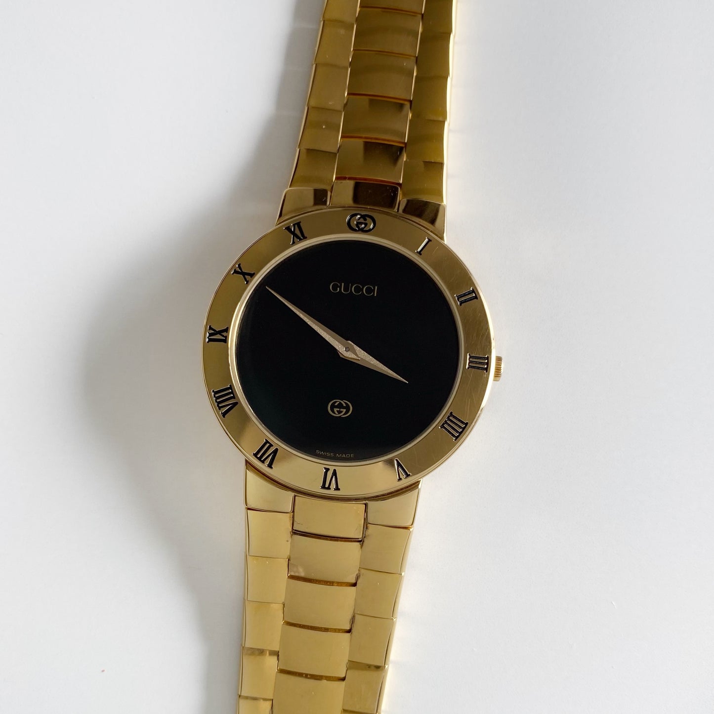 Gucci 1990s Black Dial Gold Plated Watch (Large)
