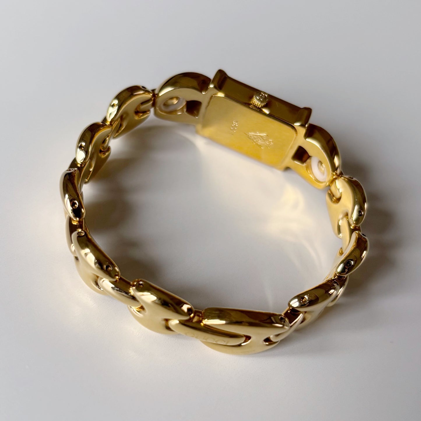 Gucci 1990s Interchangeable Strap Gold Plated Watch with 3 straps, case