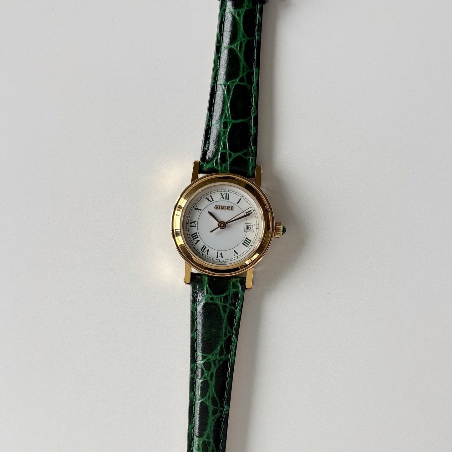 Gucci 1990s Date Round Dial Gold Plated Watch