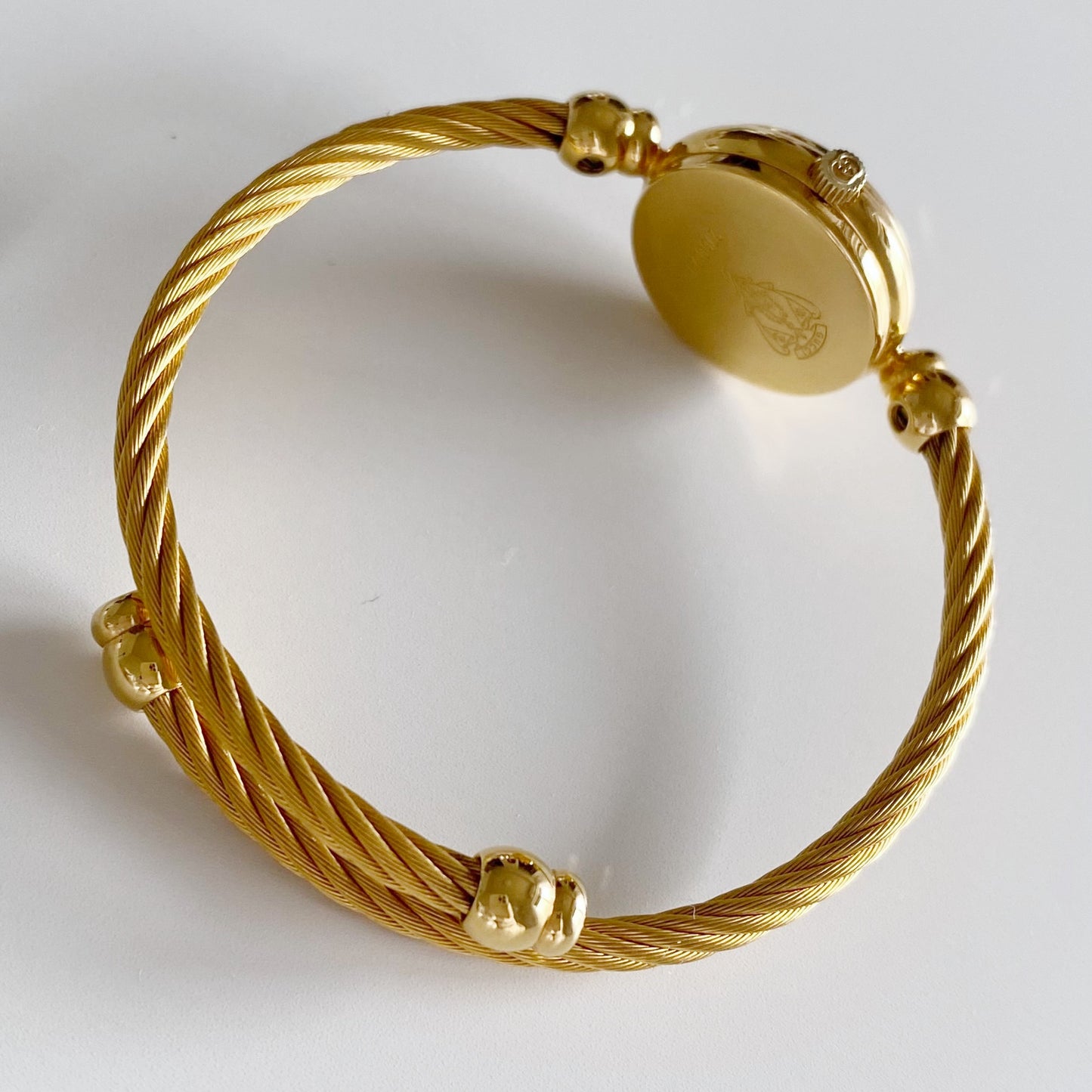 Gucci 1990s Seashell Dial Gold Plated Bangle Watch