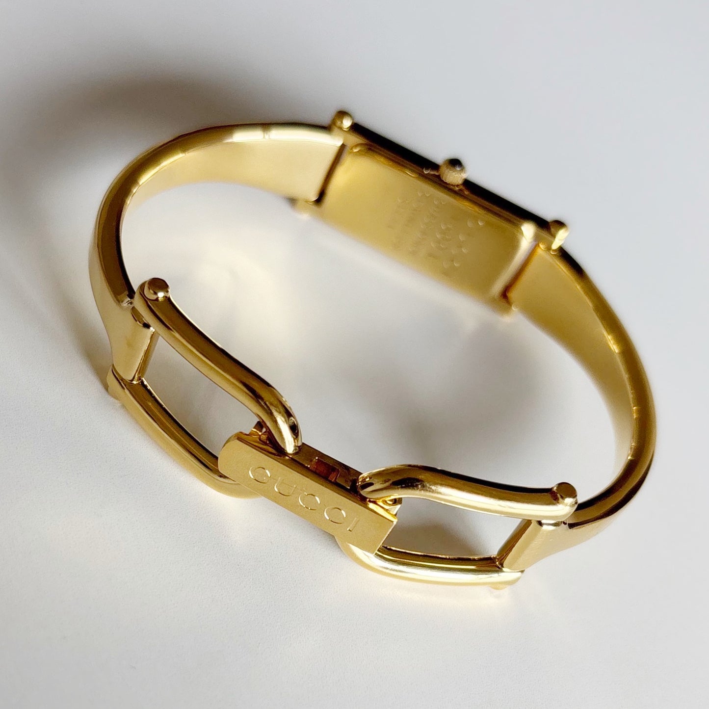 Gucci 1990s Seashell Dial Gold Plated Bangle Watch