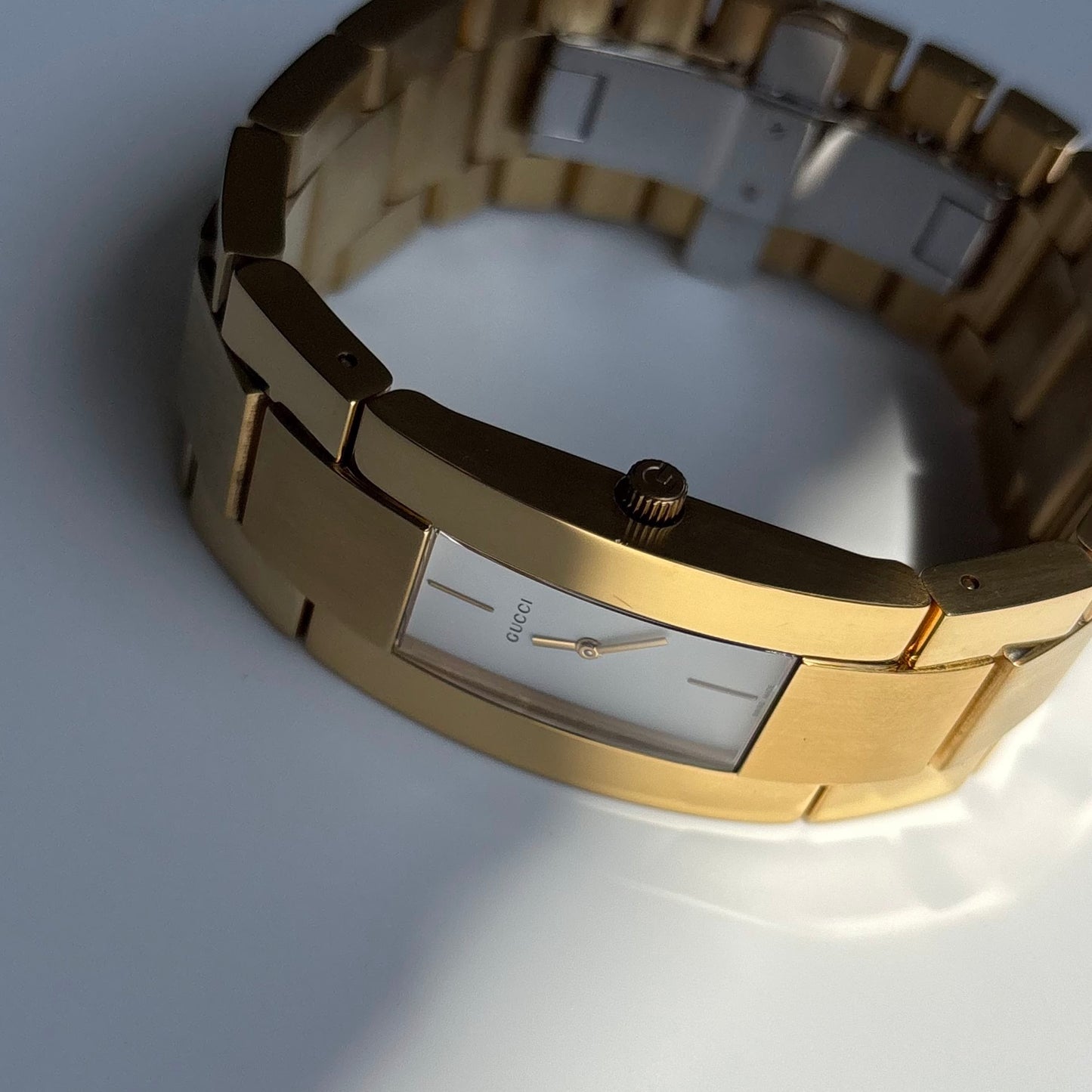 Gucci 1990s Gold Plated Watch (Large)
