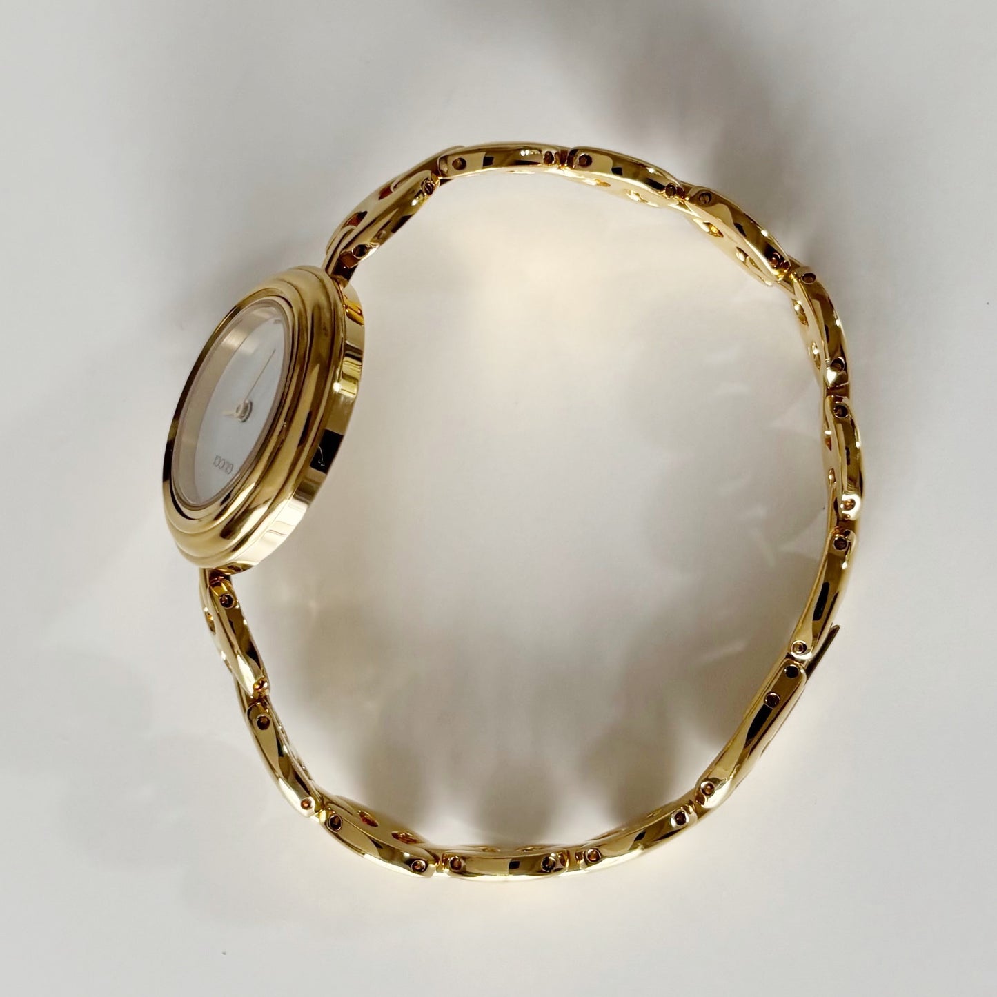 Gucci 1990s Interchangeable Bezel Gold Plated Watch with 6 bezels, case (165mm)