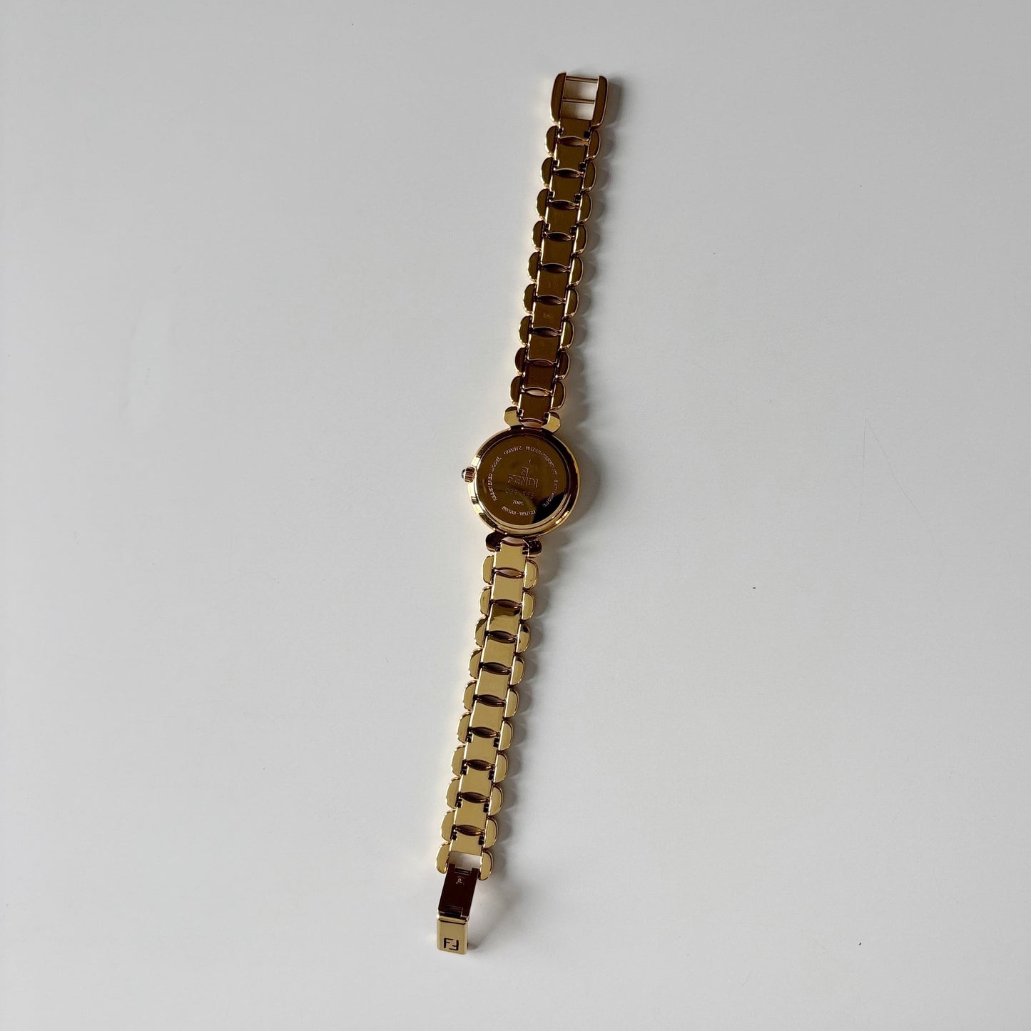 Fendi 1990s Seashell Round Dial Gold Plated Watch
