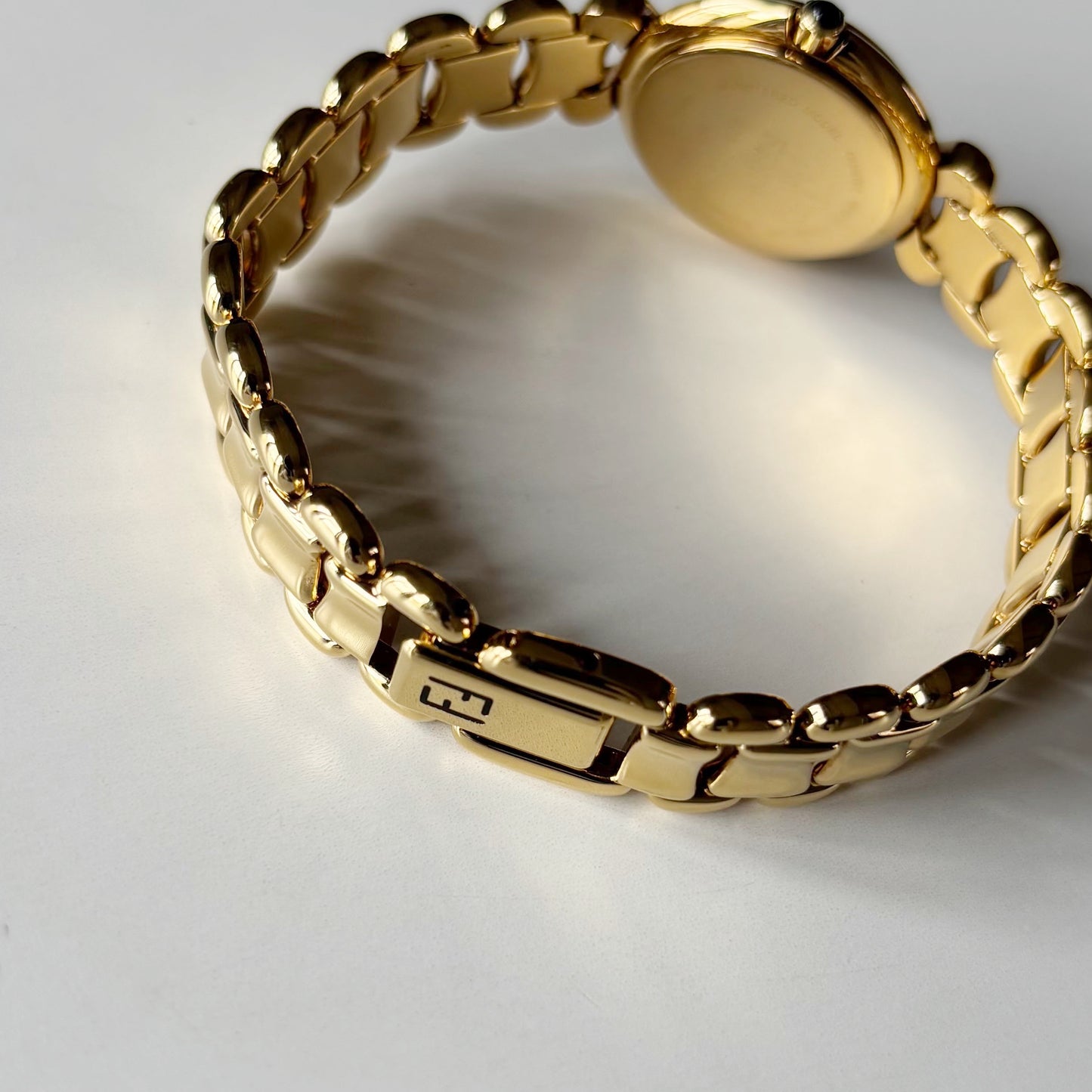 Fendi 1990s Seashell Round Dial Gold Plated Watch