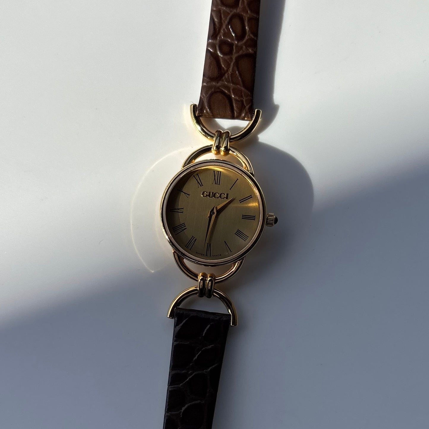 Gucci 1990s Round Dial Gold Plated Watch