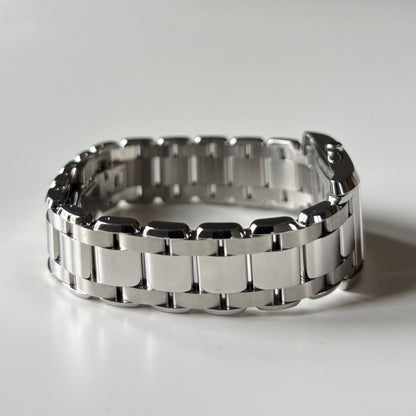 Fendi 1990s Seashell Dial Stainless steel Tank Watch
