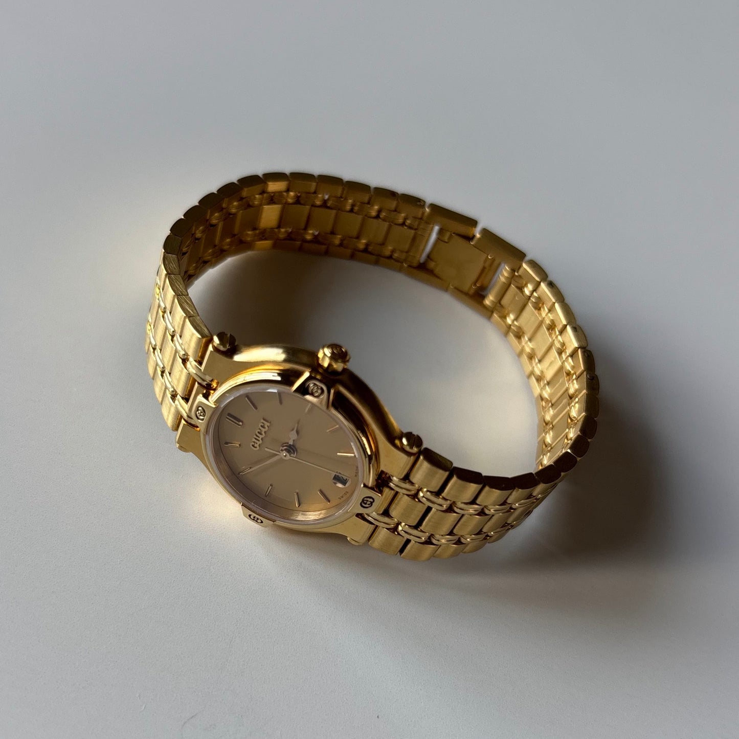 Gucci 1990s Date Round Dial Gold Plated Watch