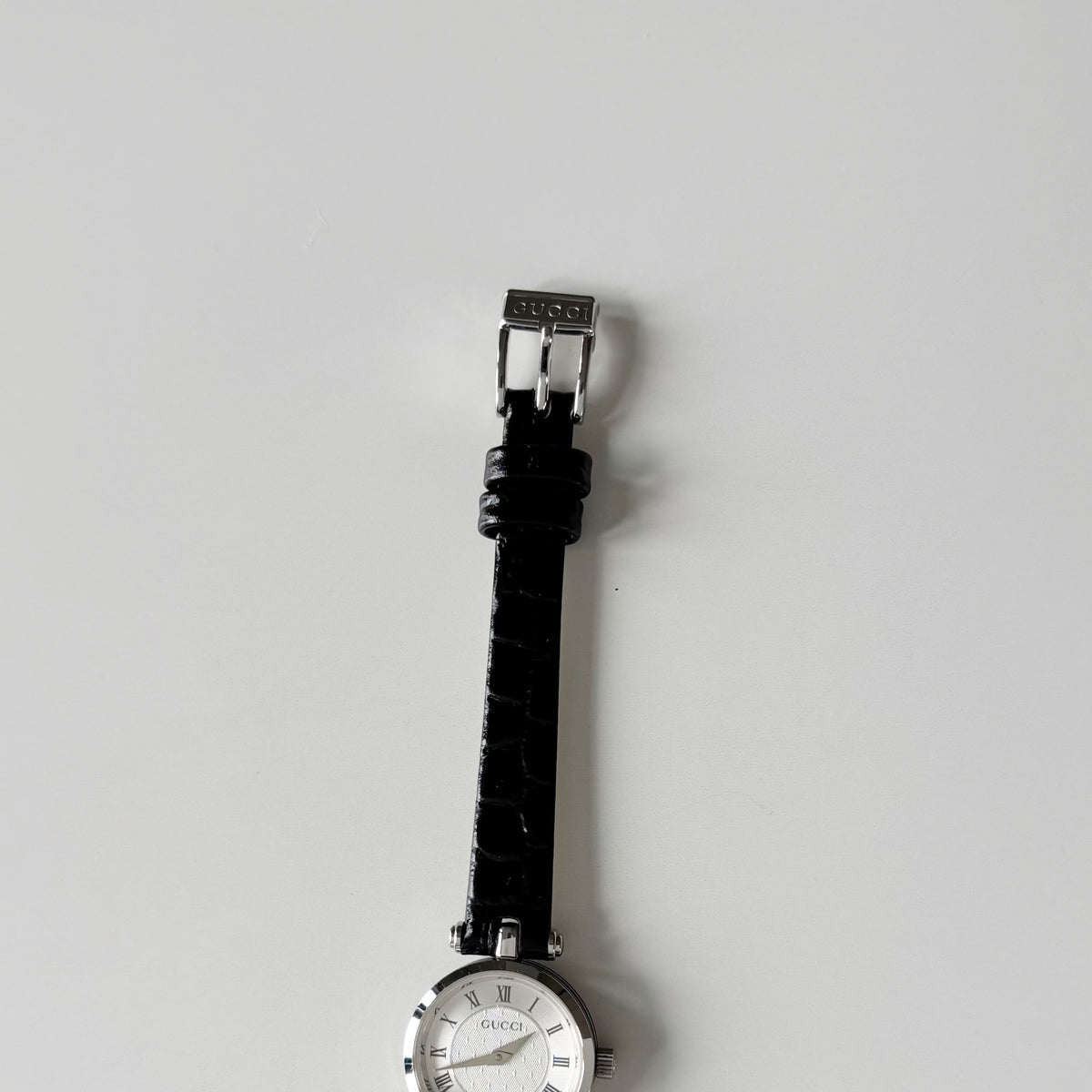 Gucci 1990s Round Dial Stainless Steel Watch