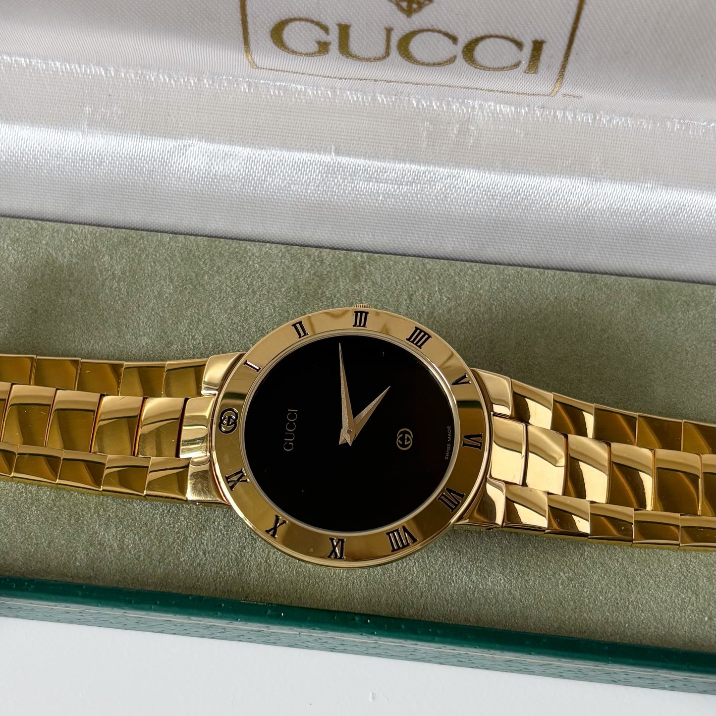 Gucci 1990s Black Dial Gold Plated Watch (Large)