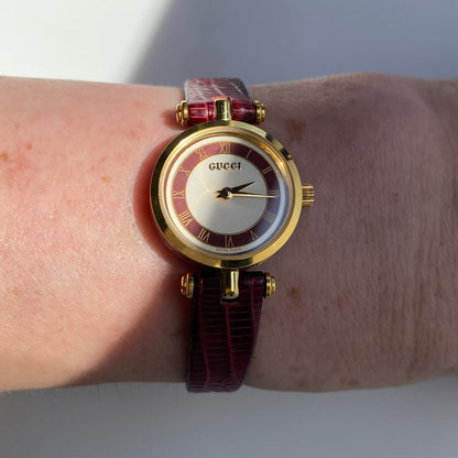 Gucci 1990s Round Dial Gold Plated Watch