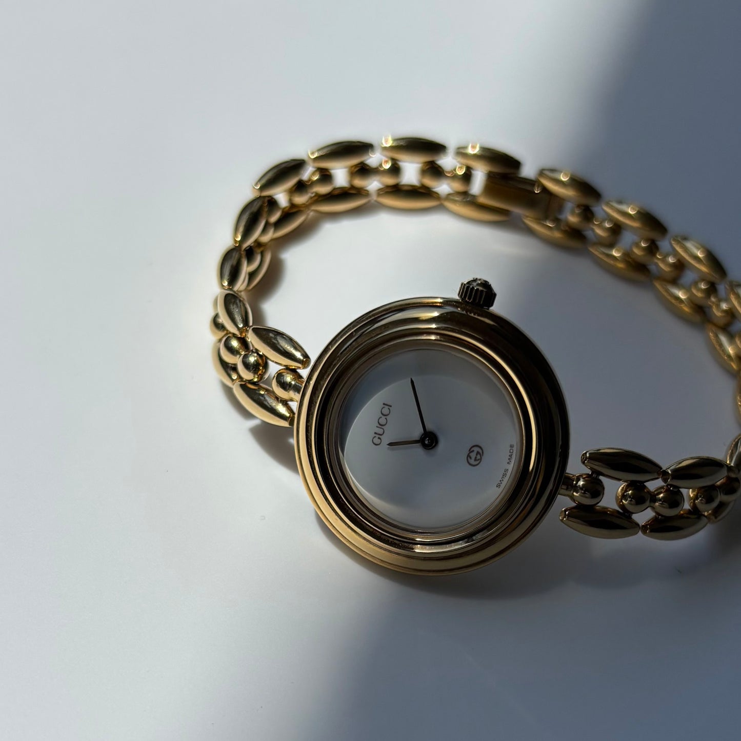 Gucci 1990s Interchangeable Bezel Gold Plated Rice Chain Watch with case, 6 bezels (165mm)