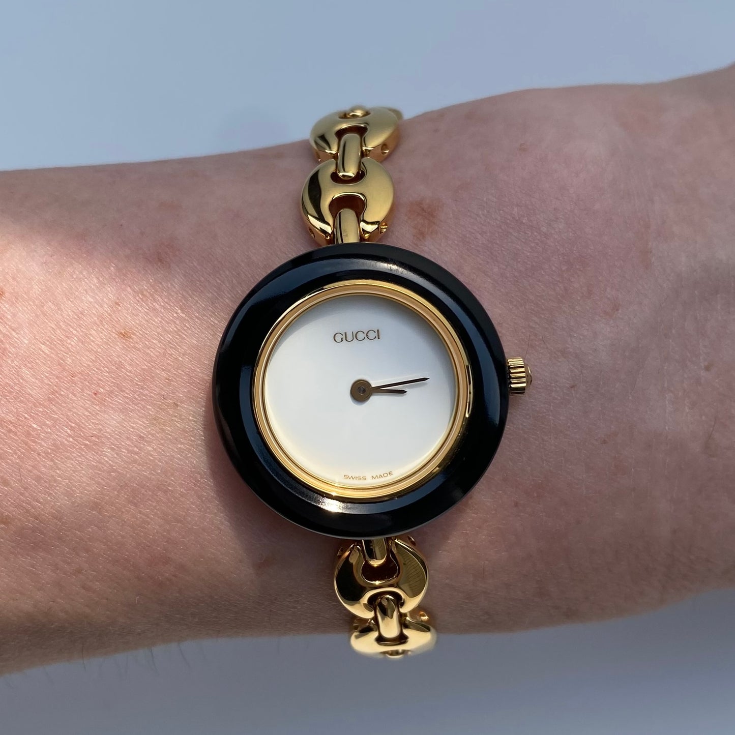 Gucci 1990s Interchangeable Bezel Gold plated Watch with 6 bezels, case (165mm)