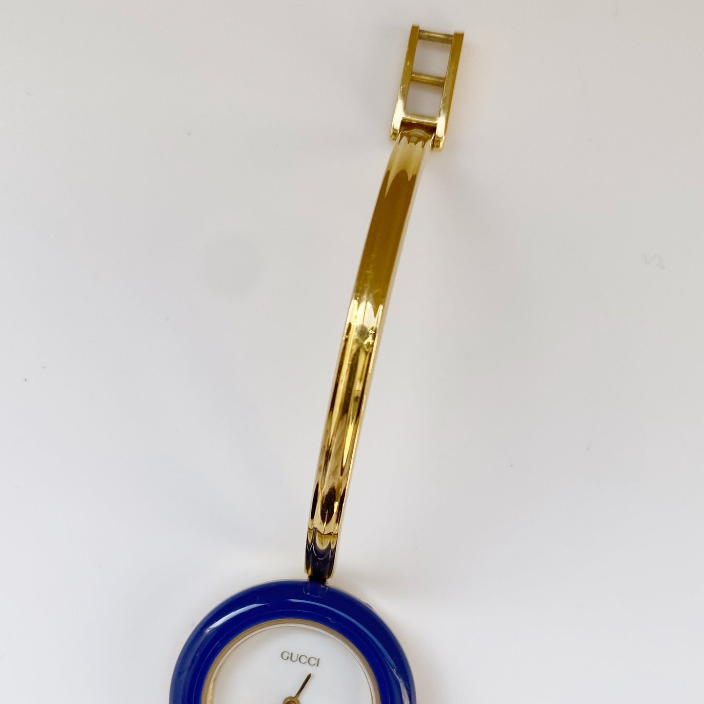 Gucci 1990s Interchangeable Bezel Gold Plated Bangle Watch with 12 bezels, case