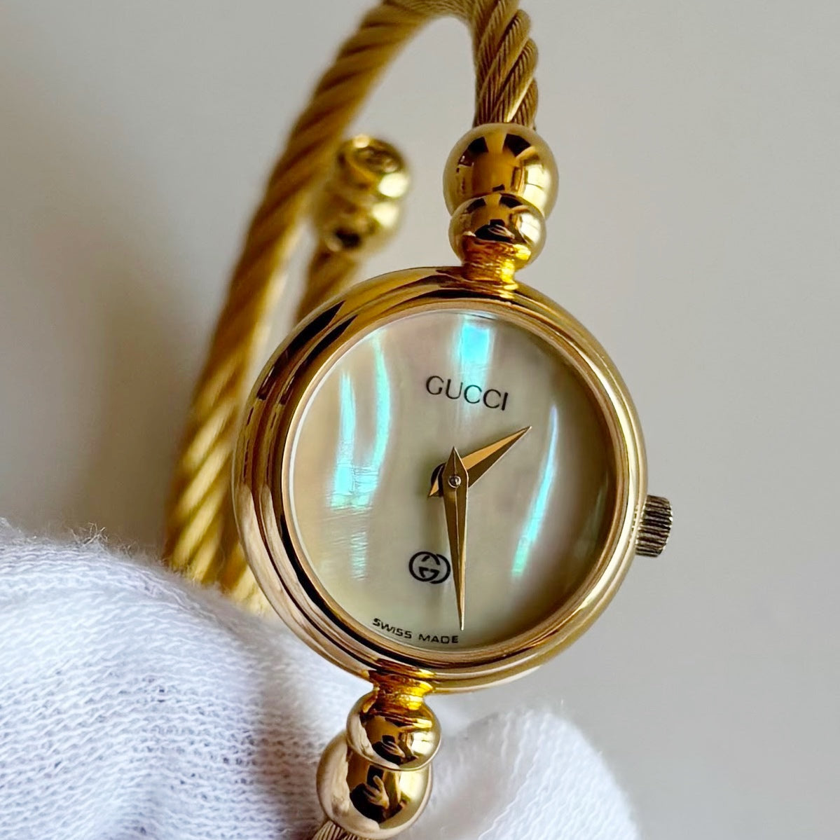 Gucci 1990s Seashell Dial Gold Plated Cable Bangle Watch