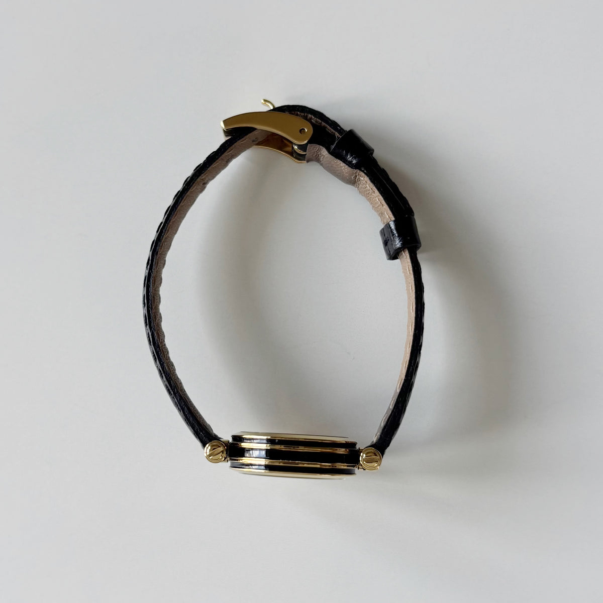 Gucci 1980s Black Dial Round Gold-Plated Watch