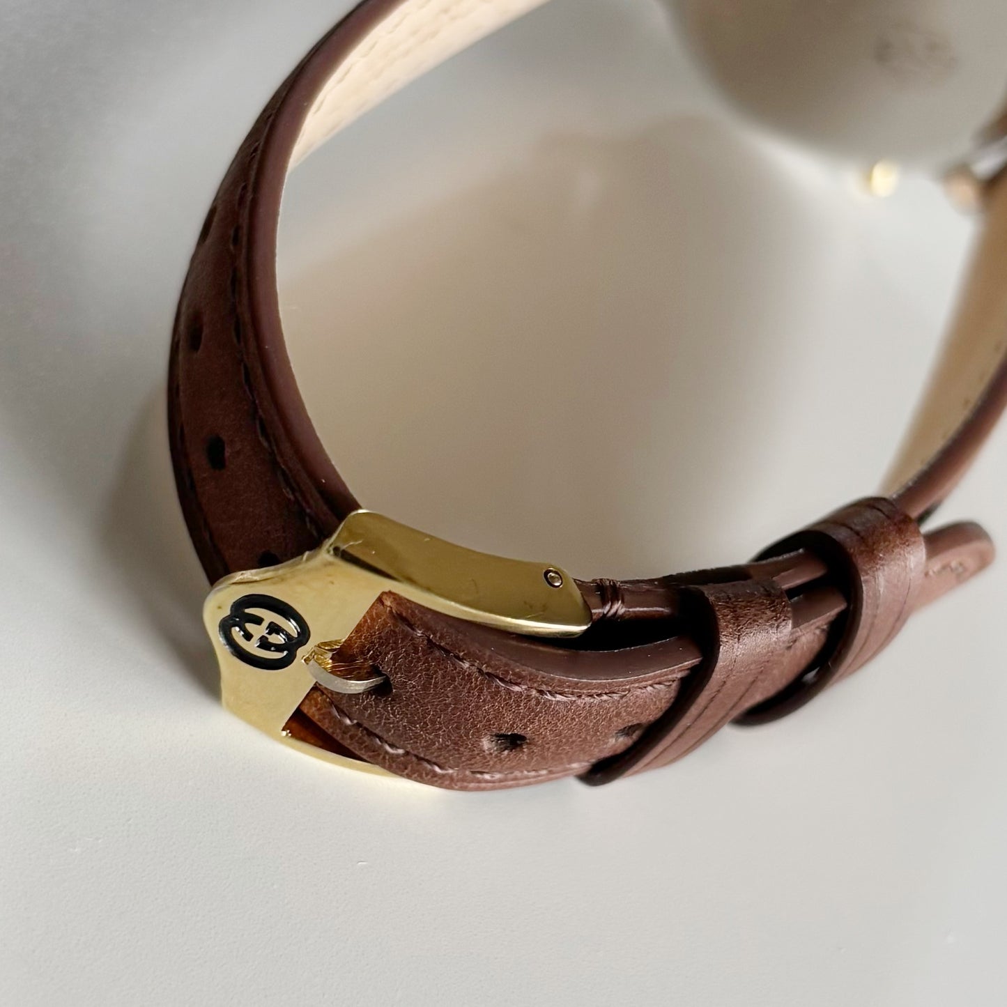 Gucci 1990s Date Round Dial Two Tone Watch (Large)