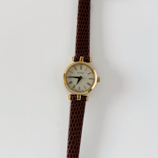 Gucci 1990s Sherry Round Dial Gold Plated Watch