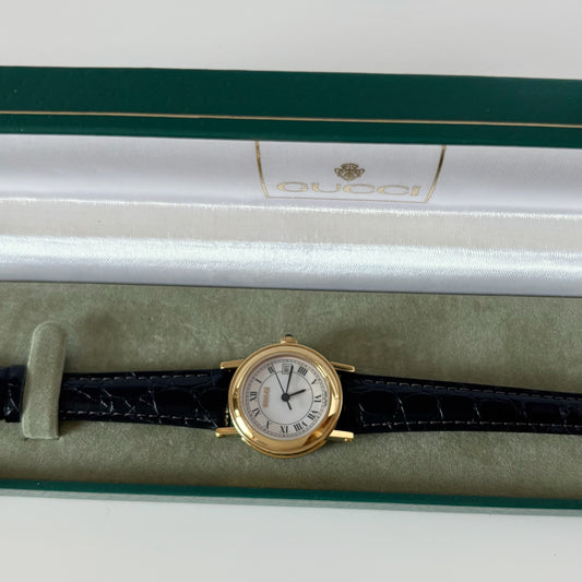 Gucci 1990s Date Round Dial Gold Plated Watch