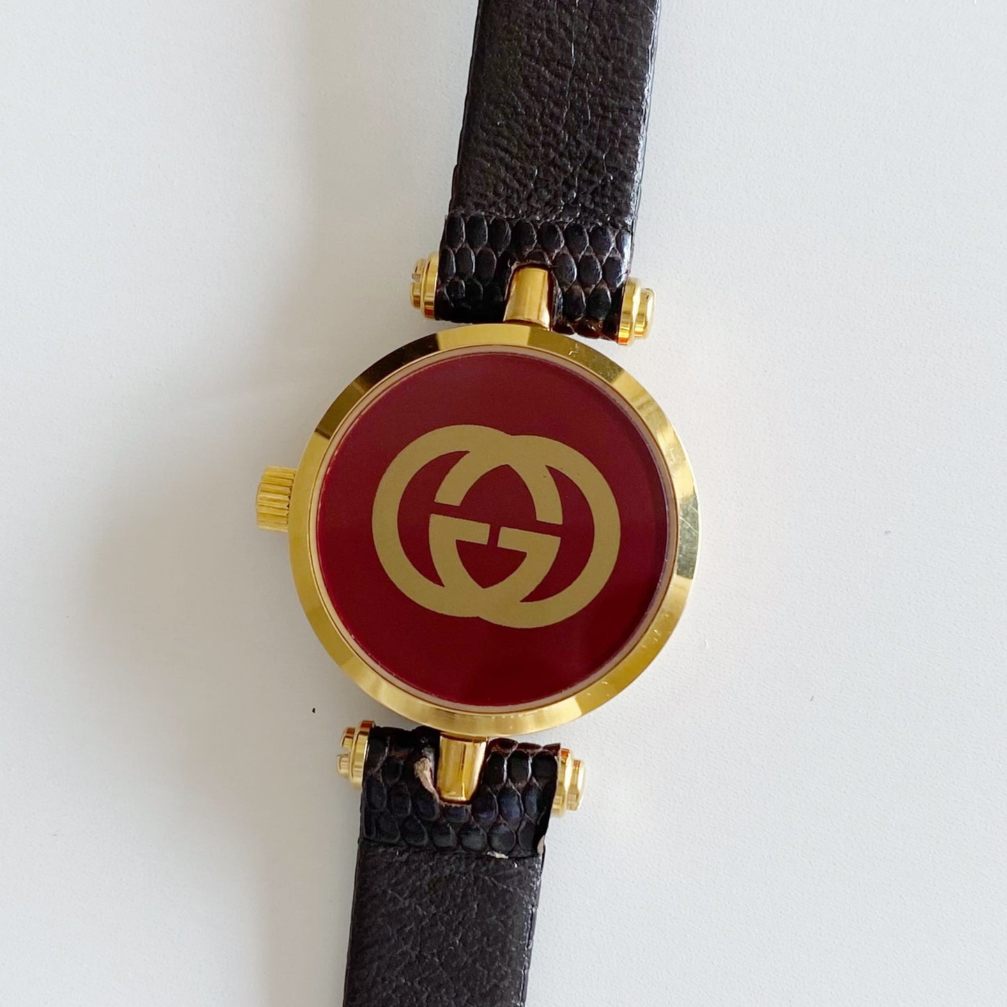 Gucci 1980s Sherry Round Watch